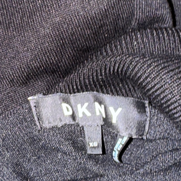 DKNY Turtleneck Sweater Long-Sleeves Knit Top, Black w/ Silver Stripes Sz. XS - Picture 5 of 10